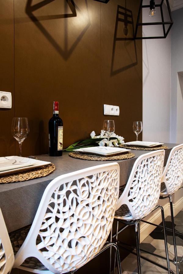 Maya'S Flats & Resorts 44 - 3 Rooms Apartment On Chlebnicka Street Gdansk Old Town Buitenkant foto